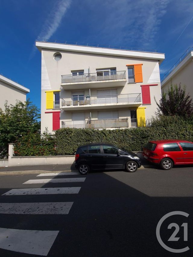 Appartement F2 à vendre - 2 pièces - 44.3 m2 - NOISY LE SEC - 93 - ILE-DE-FRANCE - Century 21 Agence Des 3 Oliviers